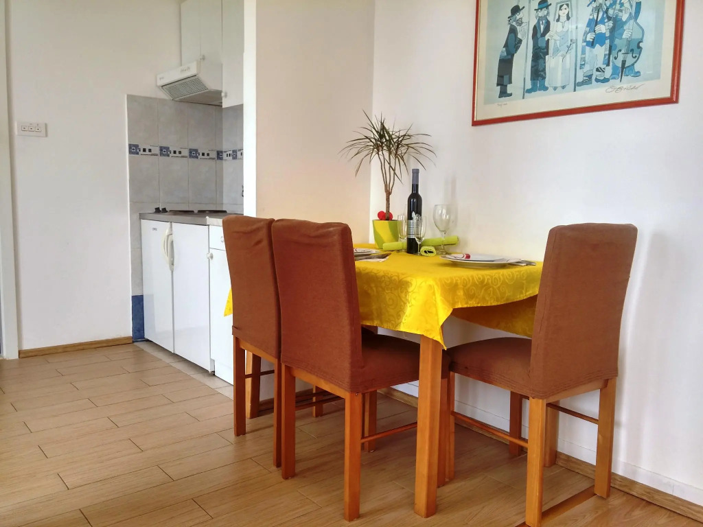 Charming studio apartment with beautiful sea view