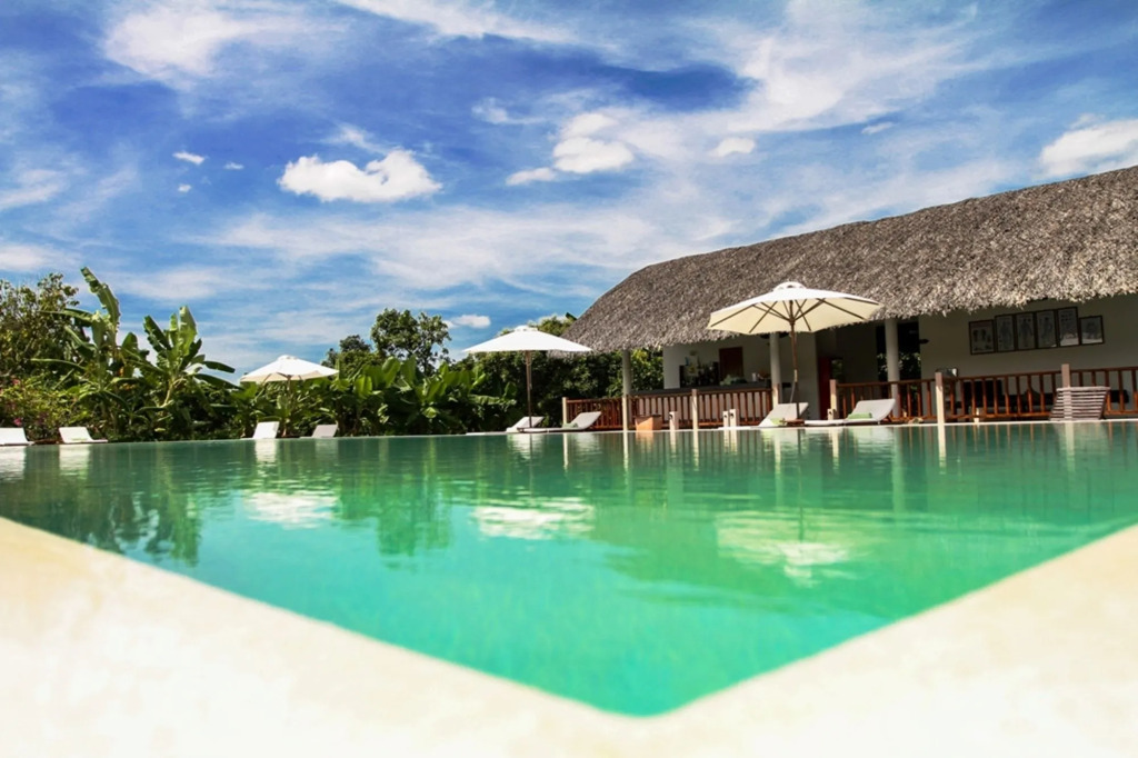 Mekong Riverside Boutique Resort & Spa