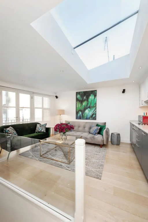 Kensington Oasis Central London 2BR Private House Near Harrods Kensington Palace and other London attractions