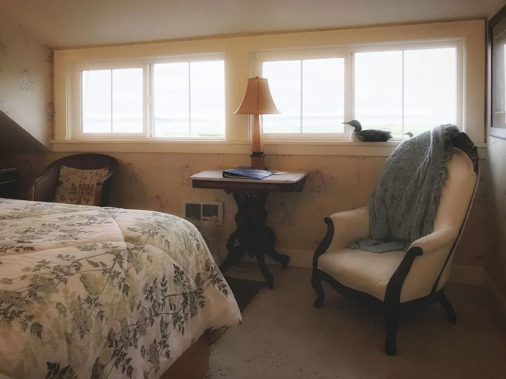 China Beach Retreat
