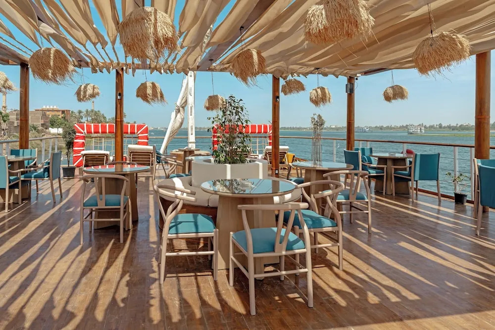 Hathor Ultra Luxury Dahabiya Cruise - Saturday from Luxor