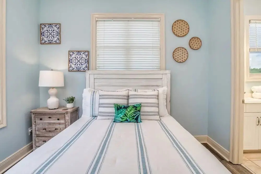 Gulf Shores Escape Walk to Waves Pool Golf Views