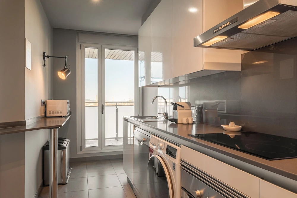 Port Forum Apartments By Olala Homes
