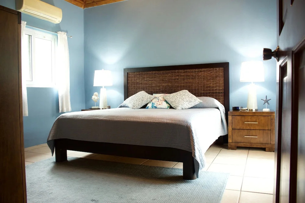 Sunset Villas 6A