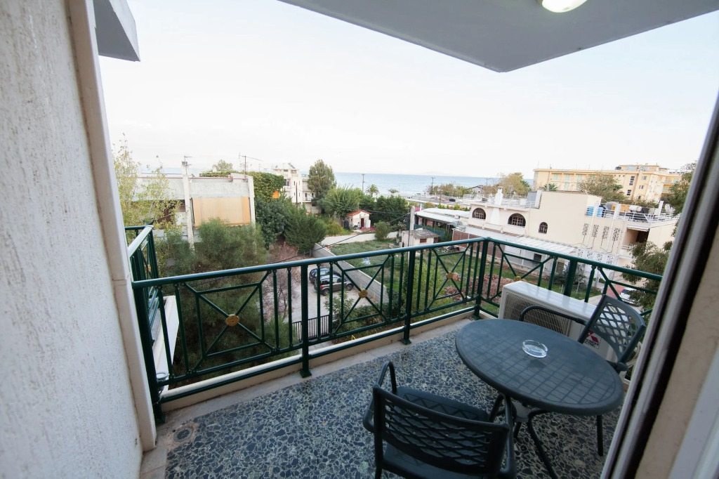 Thomas Beach Hotel