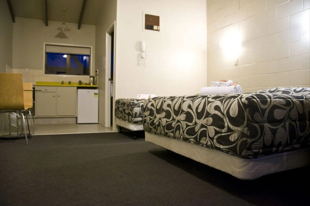 Middlemore Motel