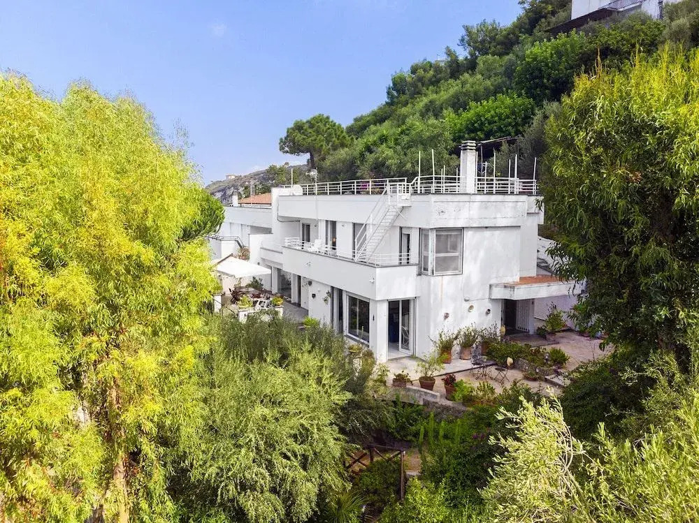 AMORE RENTALS - Villa Terri