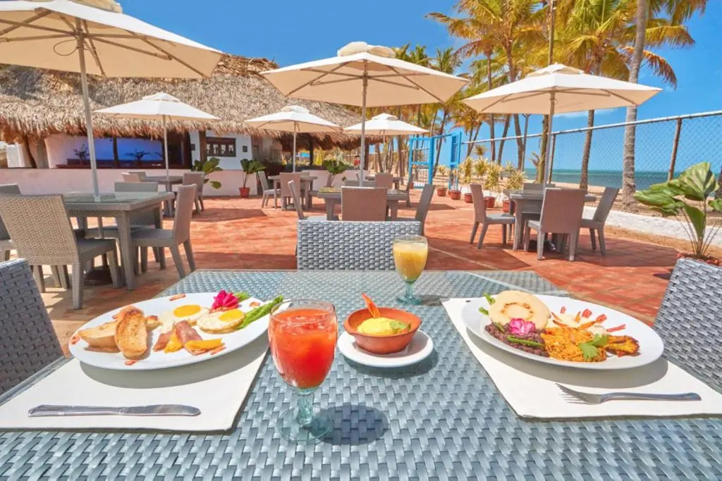 Costa Caribe Hotel Beach & Resort
