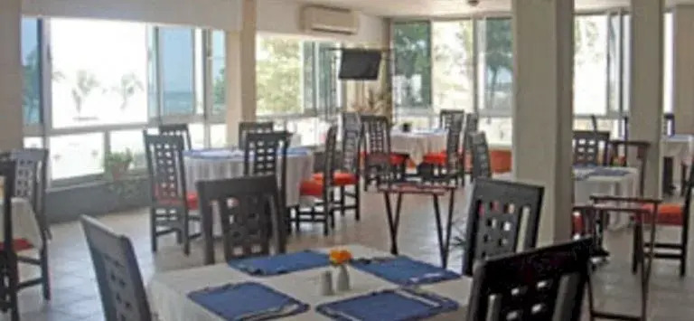 Hotel Chachalacas