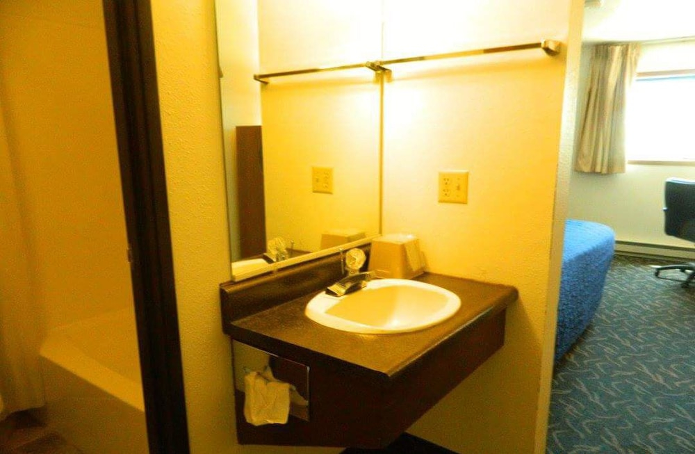 Beaver Creek Inn and Suites