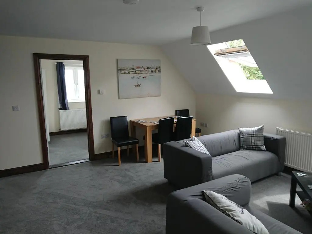 2 Wood Yard Cottages, Red Mayes Farm