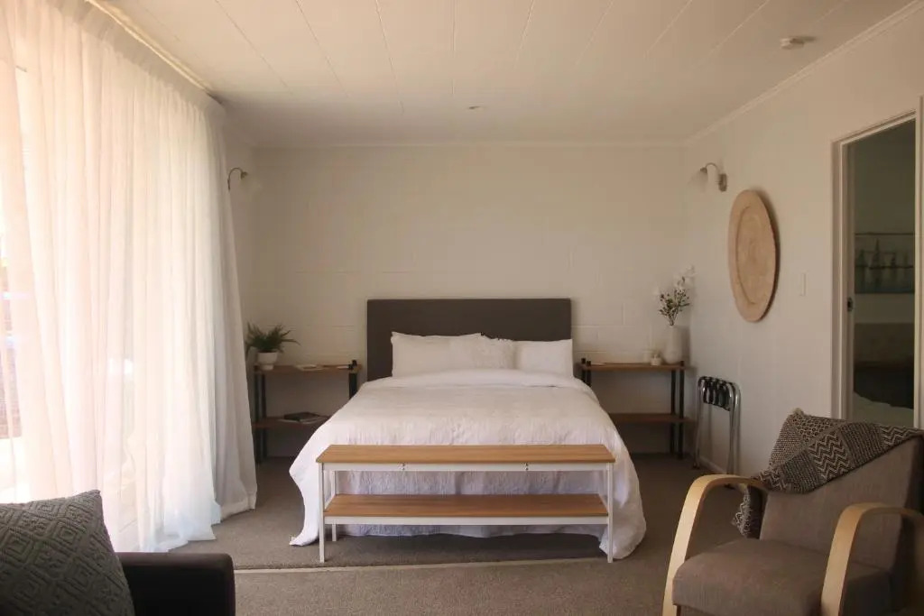 Oceans 88 Whitianga Coastal Suites