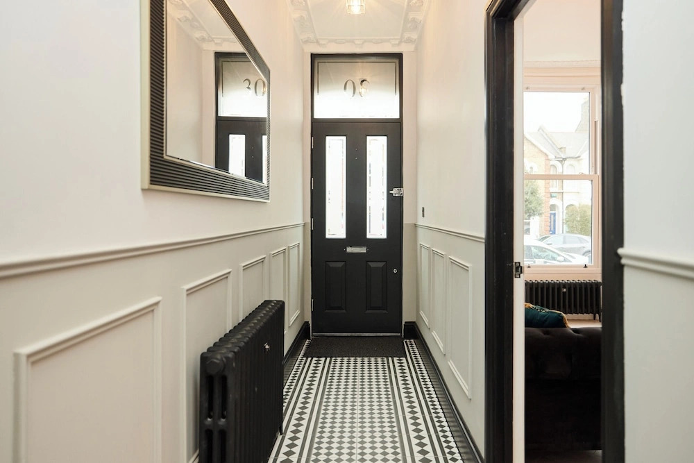 The Gallery House on Grayling