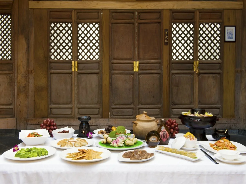 Commanders House