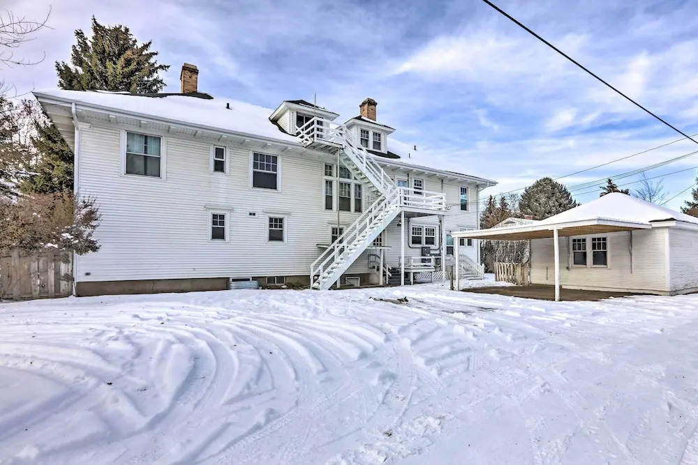 2nd-floor Dillon Apt - Near University & Fishing!
