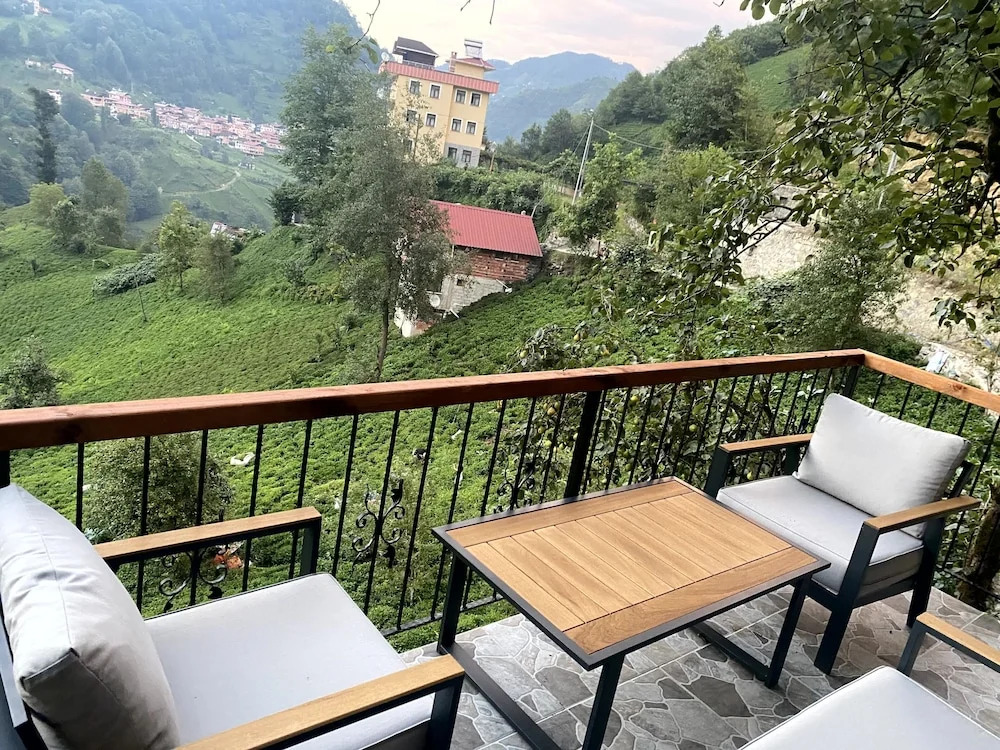 Mezra Doğal Dağ Evleri̇