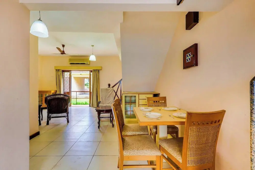 Pleasing 3 Bedroom Villa With Pool