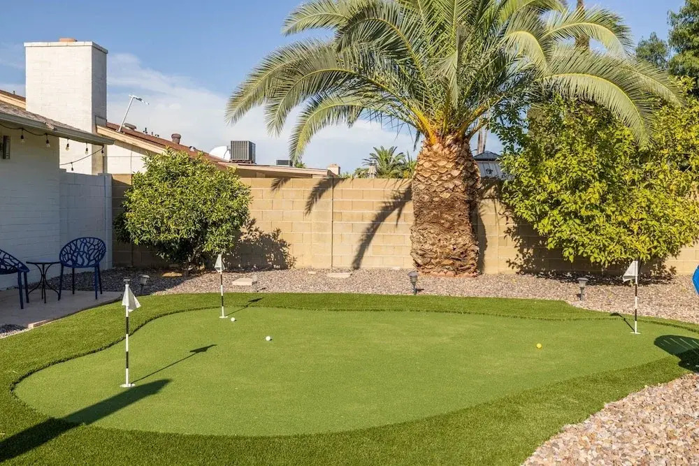 Scottsdale Waltann 3 Bedroom Home by RedAwning