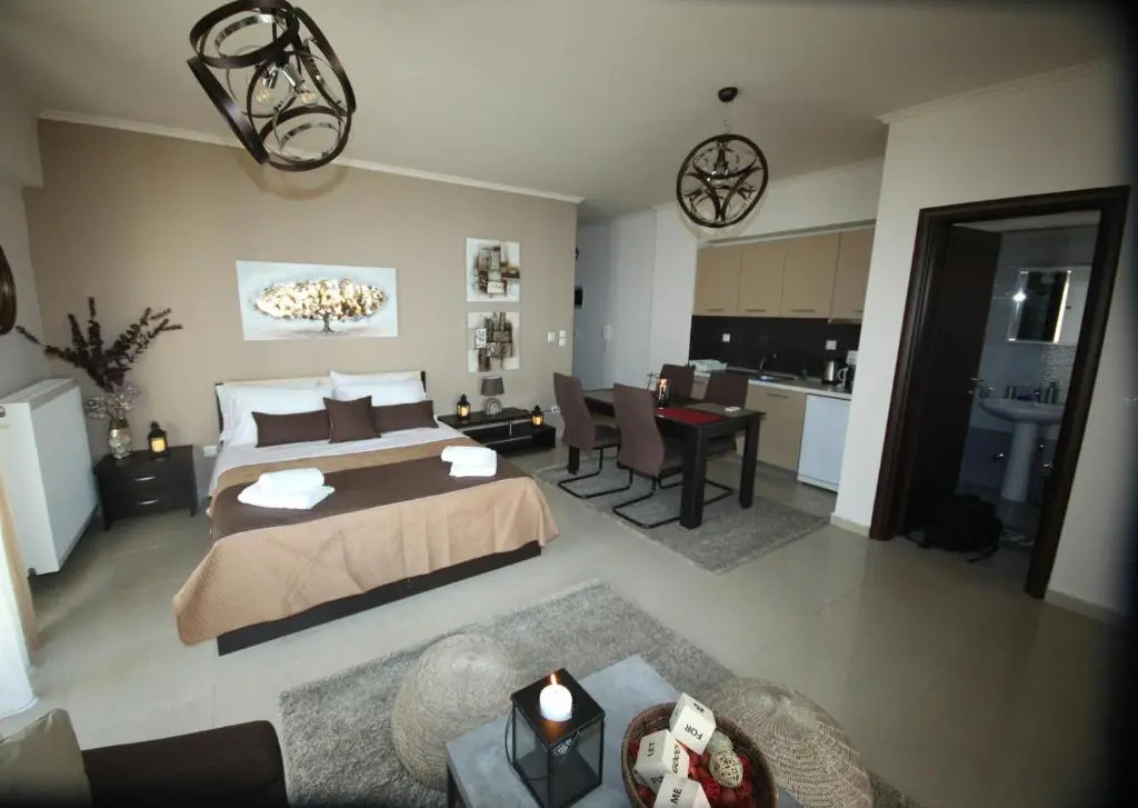 Kosmos Service Apartment City Center 1 With Parking