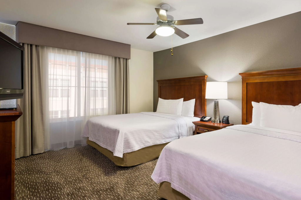 Homewood Suites by Hilton Jacksonville-South/St. Johns Ctr