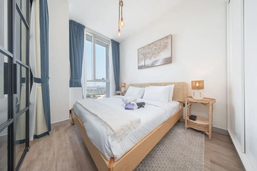 Dubai Hills Stunning 1 bed for 4 People