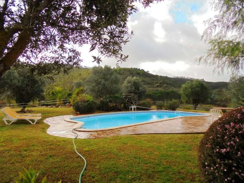 Villa - 4 Bedrooms with Pool and WiFi - 102030