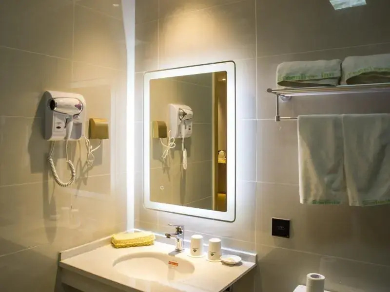 GreenTree Inn (Shanxian Huxi South Road store)