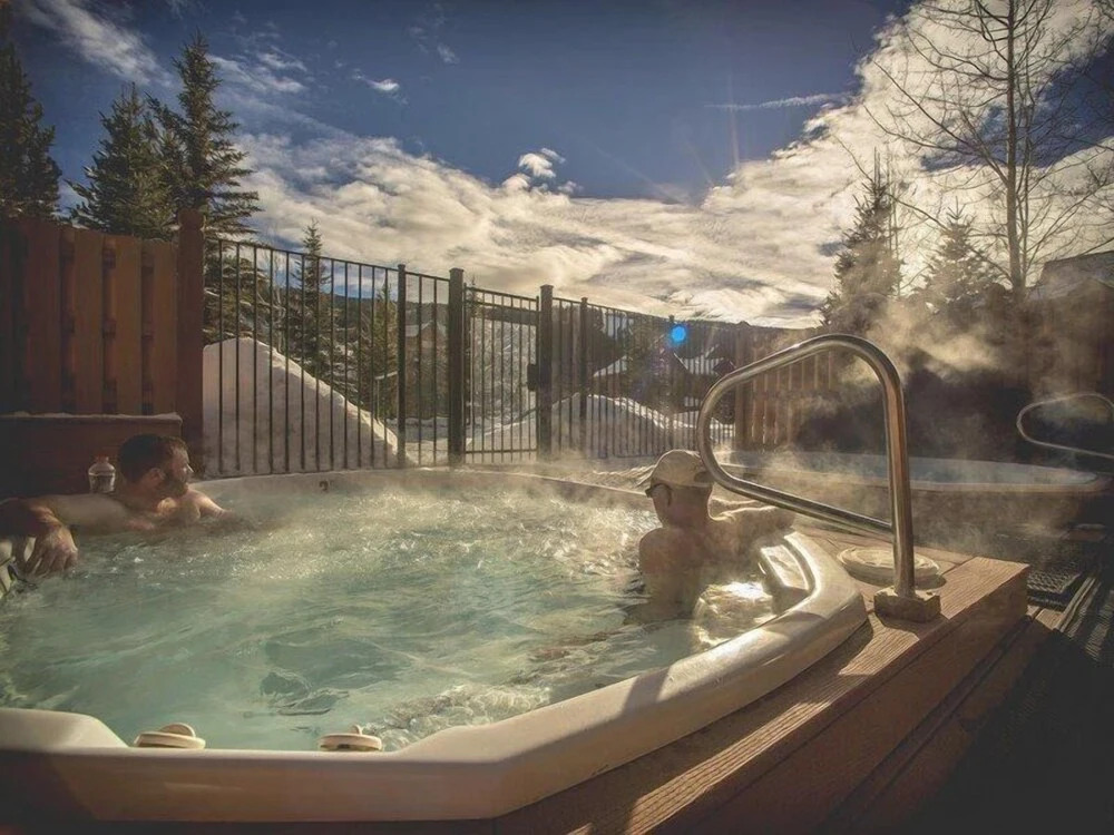 Snake River Village 3 Bedroom Apartment by Key to the Rockies