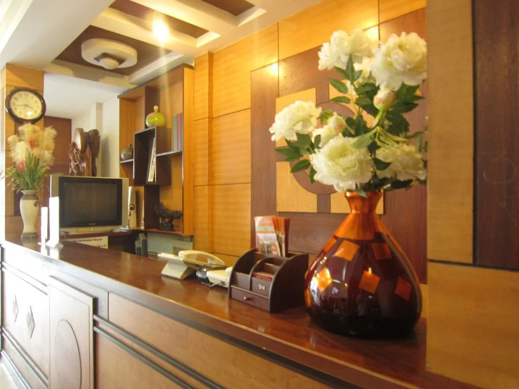 Hoang Phung Hotel - Tan Son Nhat Airport