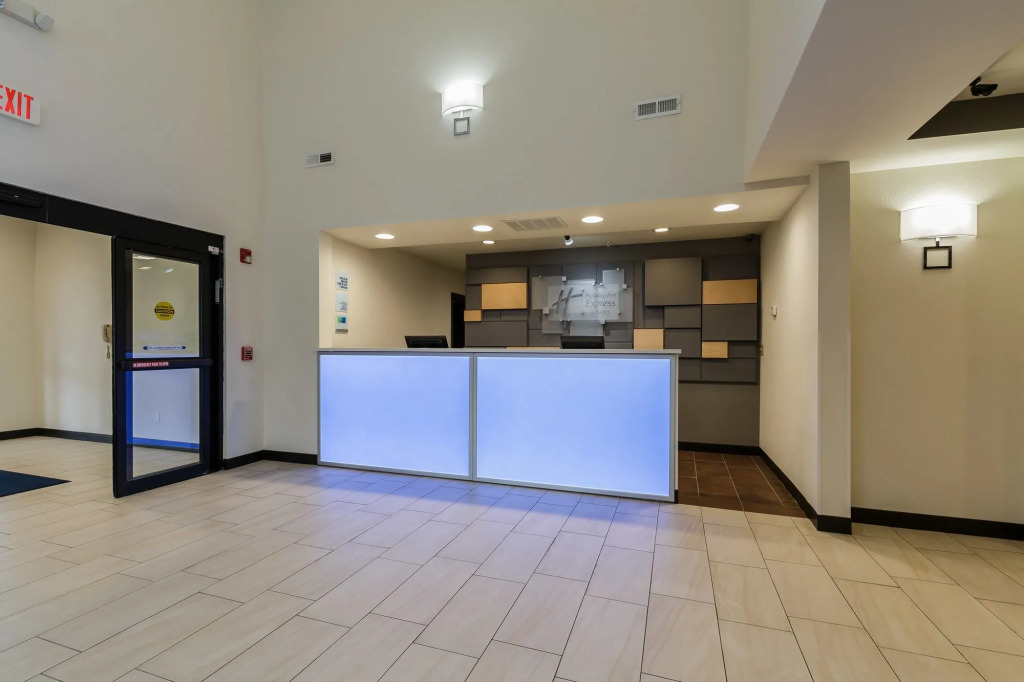 Holiday Inn Express & Suites - South Bend - Notre Dame Univ