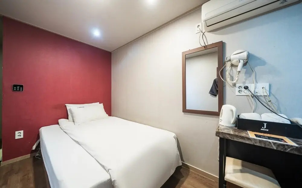 Seongnam Je Motel