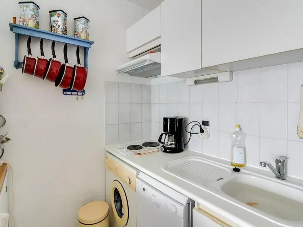 Appartement Esquièze-Sère, 3 Pièces, 6 Personnes - Fr-1-402-29