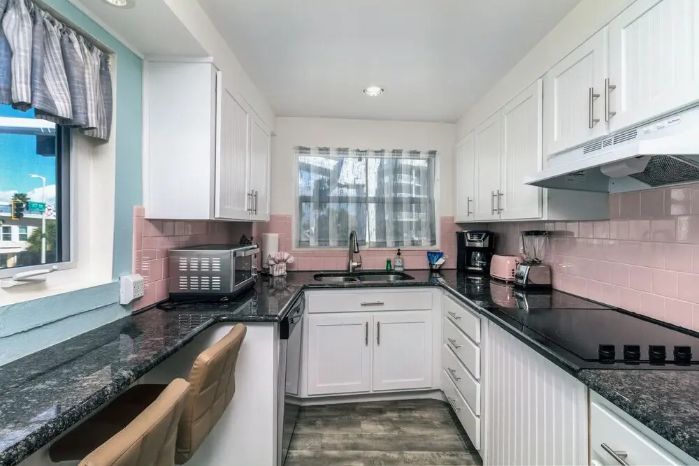 Tropic Terrace #44 - Beachfront Rental 2 Bedroom Condo by RedAwning