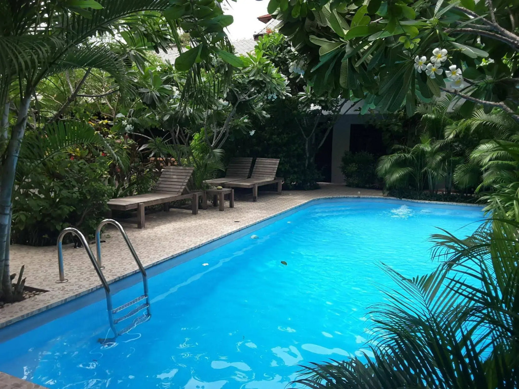 TR Residence