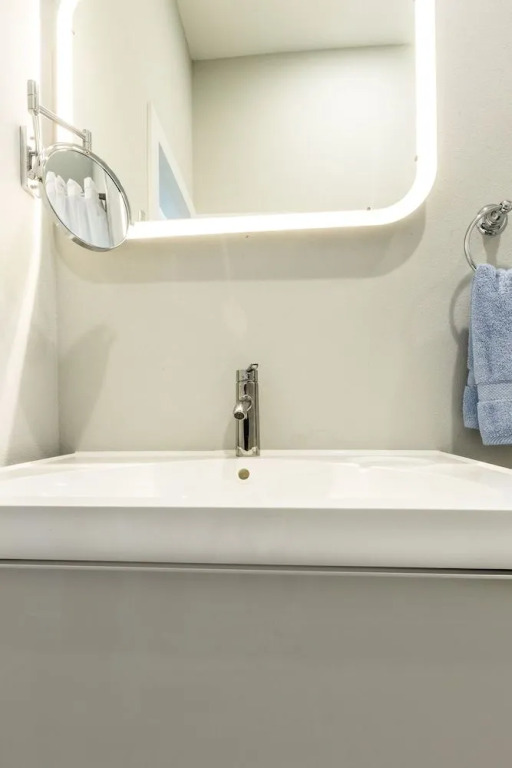Montrose Guesthouse Suites
