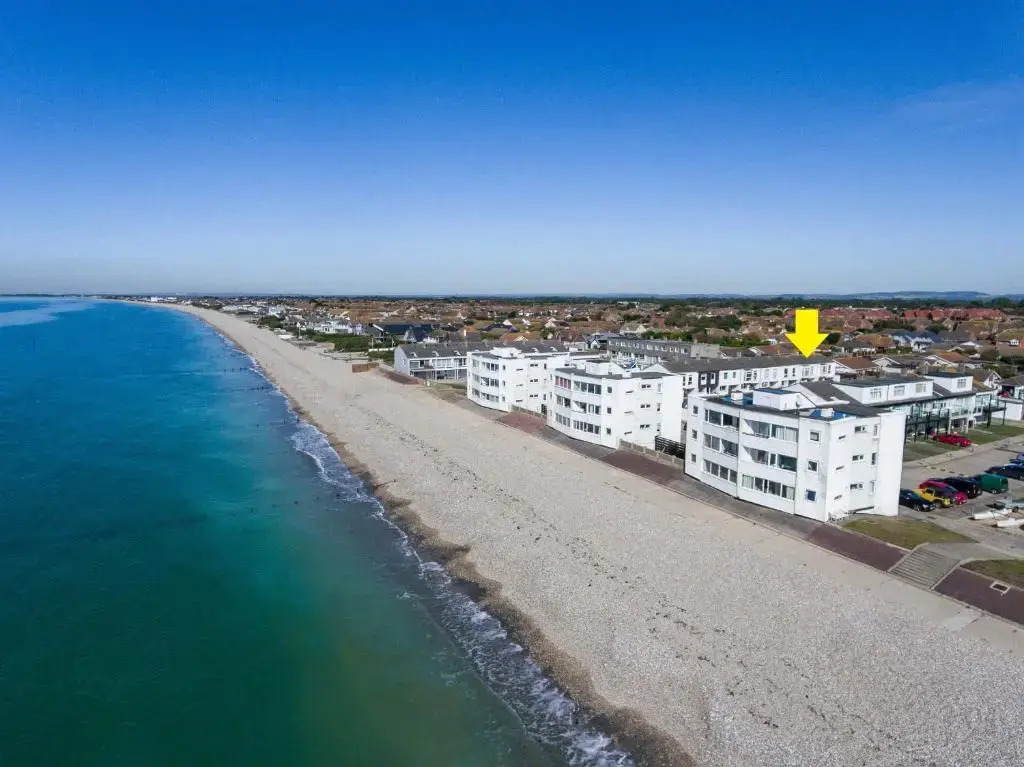 No. 28 Contemporary beach side property with sea views