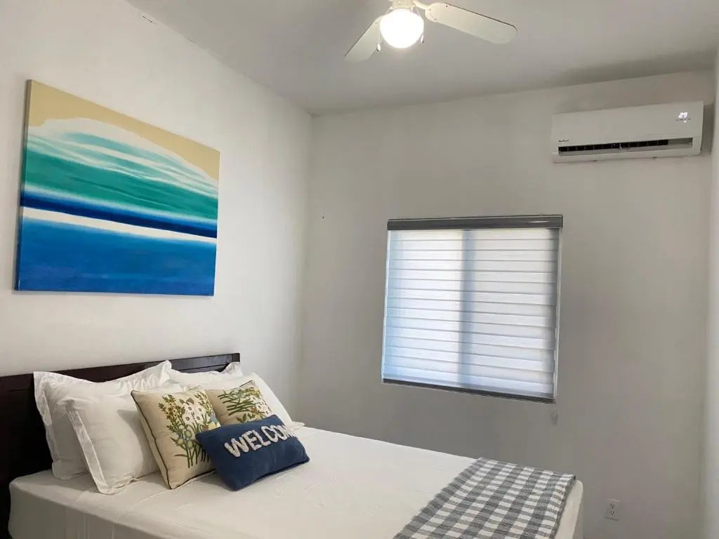 Lovely 2-bedroom Apartment in Venetian Road