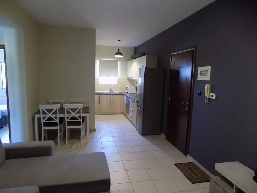 Central Cute 2Bd Balcony apt in Skiathos