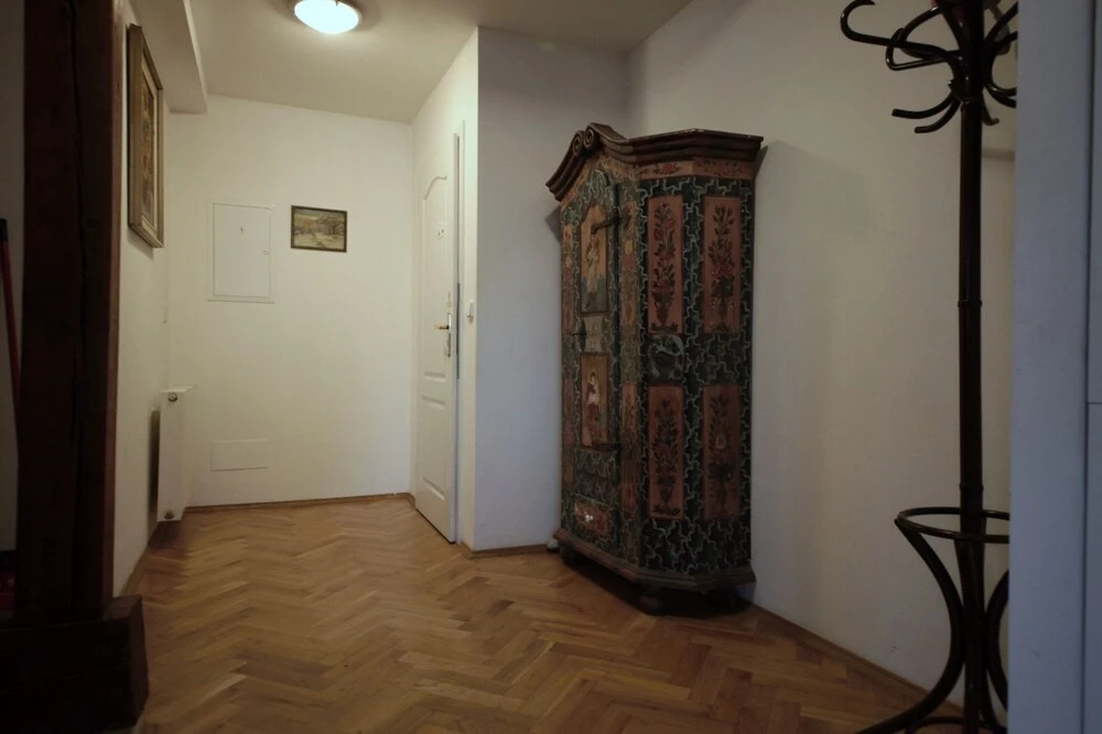 Generous Attic Apartment