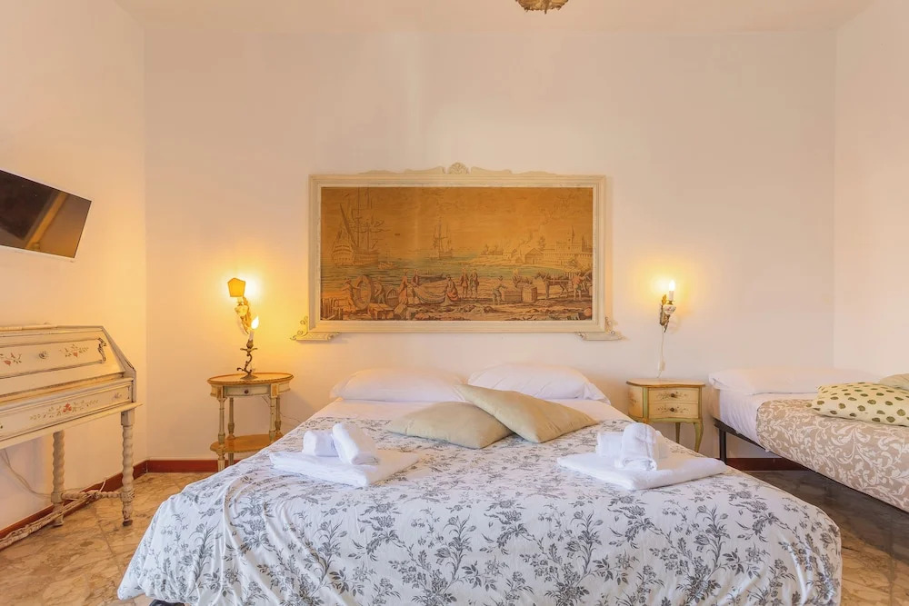 Golden and Silver Apartments by Wonderful Italy
