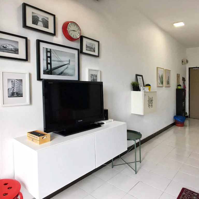 Vibrant Studio at Damansara Perdana