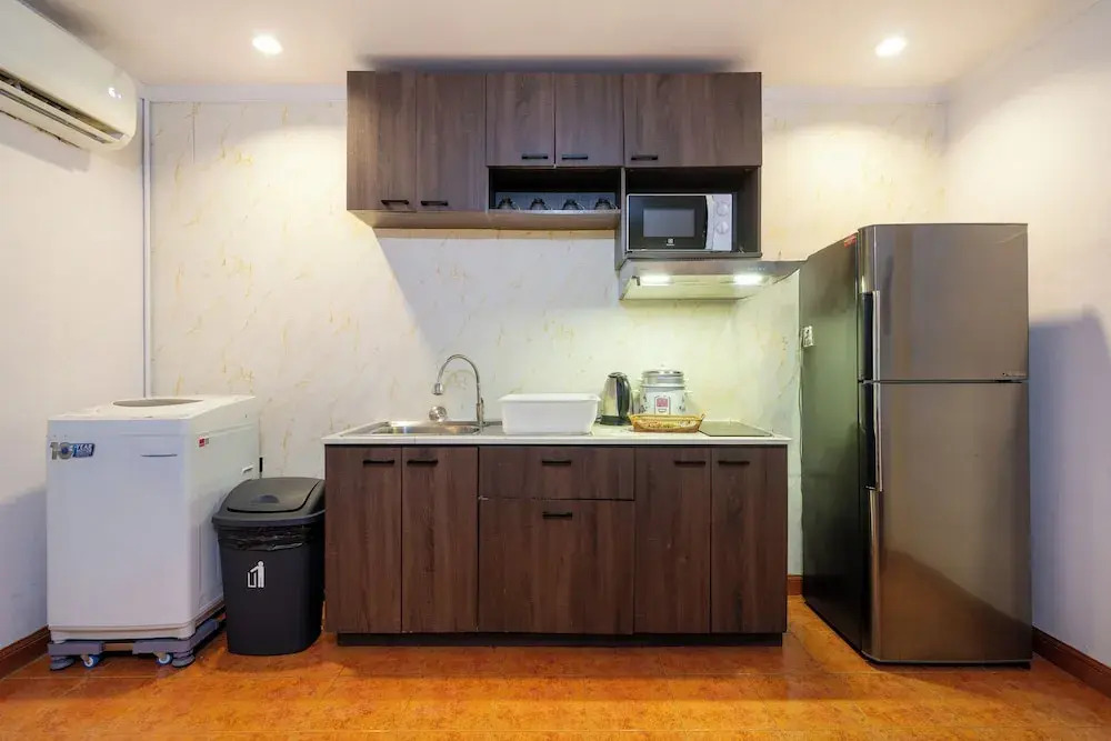 Patong Central Residence & Apartment