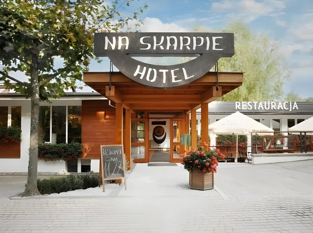Hotel Na Skarpie - Charzykowy