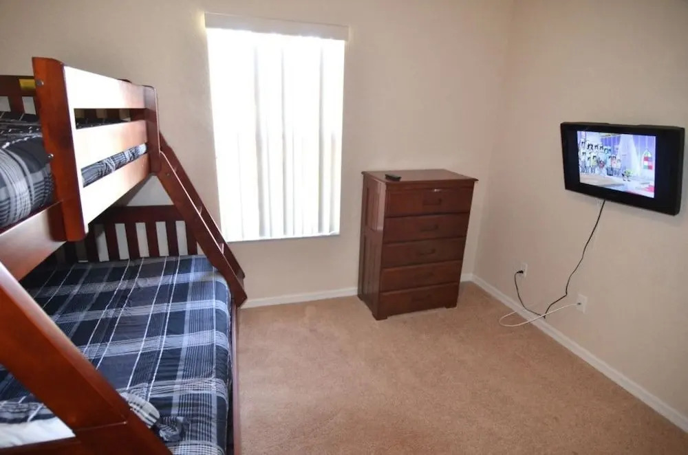 Amazing Townhome! Regal Palms - 745LAM