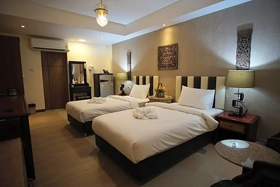 Kim Hotel At Bangplong