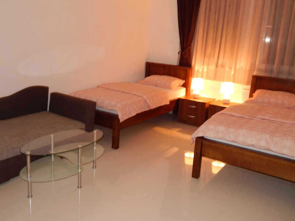 Apartments S&S