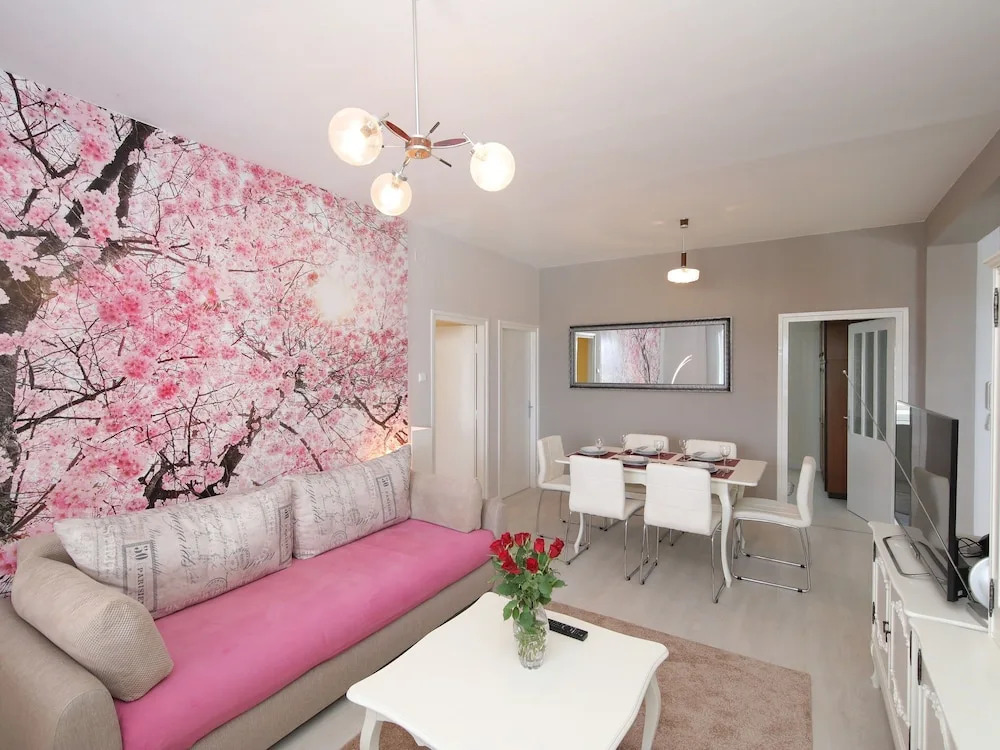Luxury Apartment - Villa With Private Swimming Pool and Nice Covered Terrace