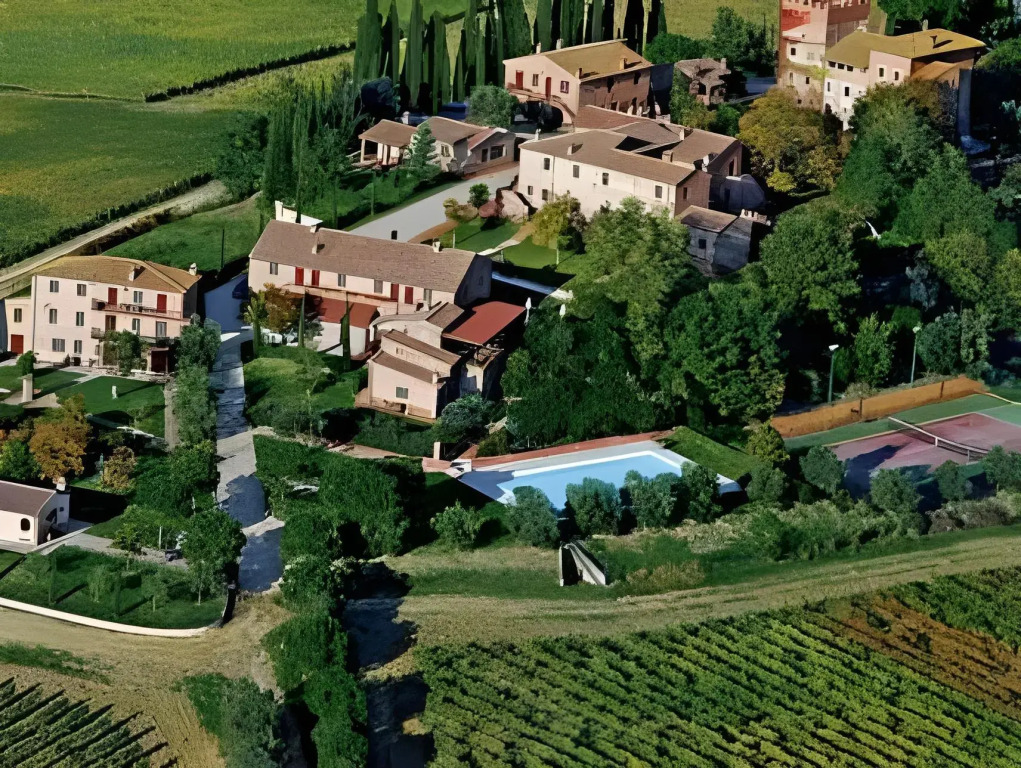 Borgo Tre Rose