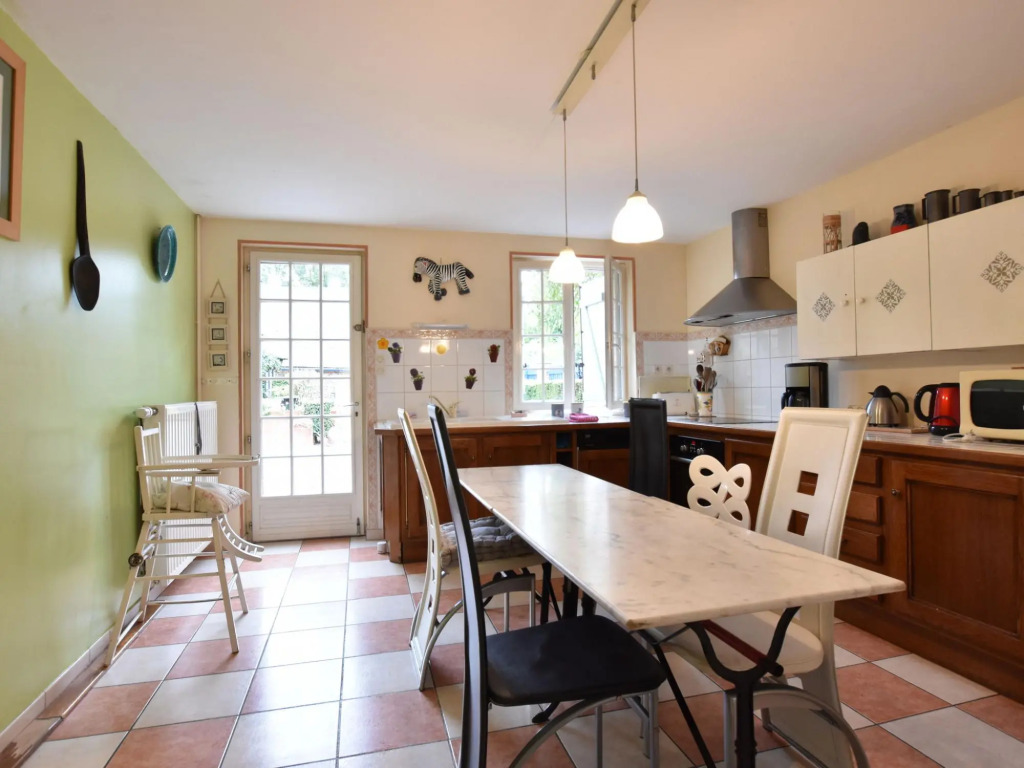 Alluring Cottage in Englancourt With Fenced Garden