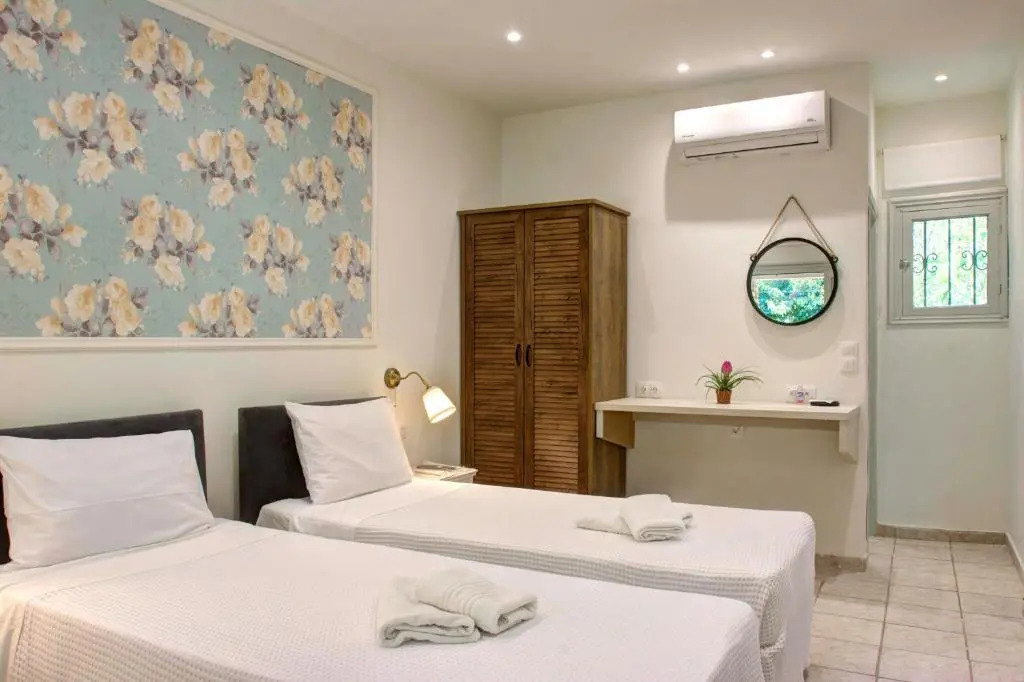 Martaki Elegant Residence Gouvia Marina
